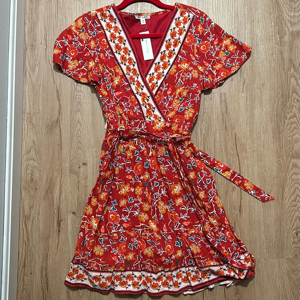 NWT Women’s Medium Miami Dress